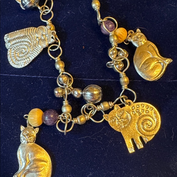 unmarked Jewelry - CATS Silver and Purple beads BELLS Necklace 🐈⬛
